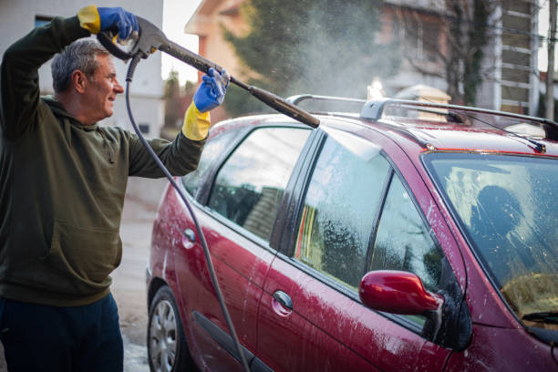 Professional Pressure Washing in Lauderdale Lakes, FL